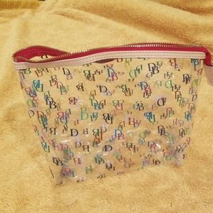 Dooney & Bourke make up bag
